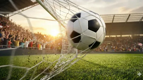 曼城欧冠淘汰赛首战5-0横扫葡萄牙体育，B席梅开二度斯特林贡献精彩远射